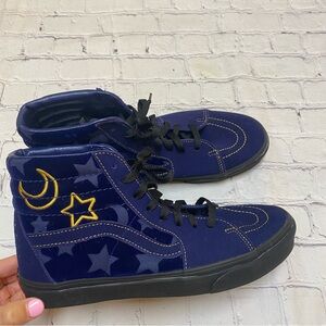 Limited Edition Vans + Disney Mickey Mouse Sk8-Hi Sneakers. RARE